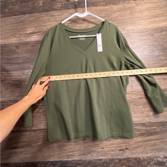 Chico's Green 3/4 Sleeve Relaxed Tee - Picture 4 of 7